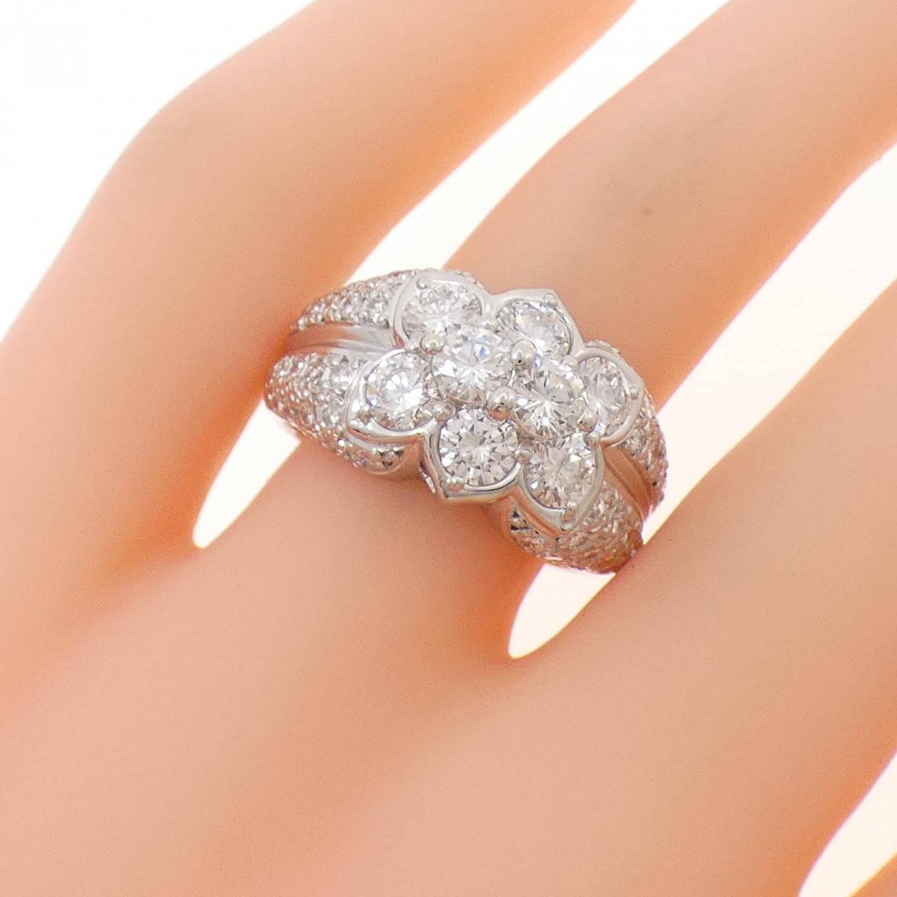 PT900 ダイヤモンド リング 2.00CT