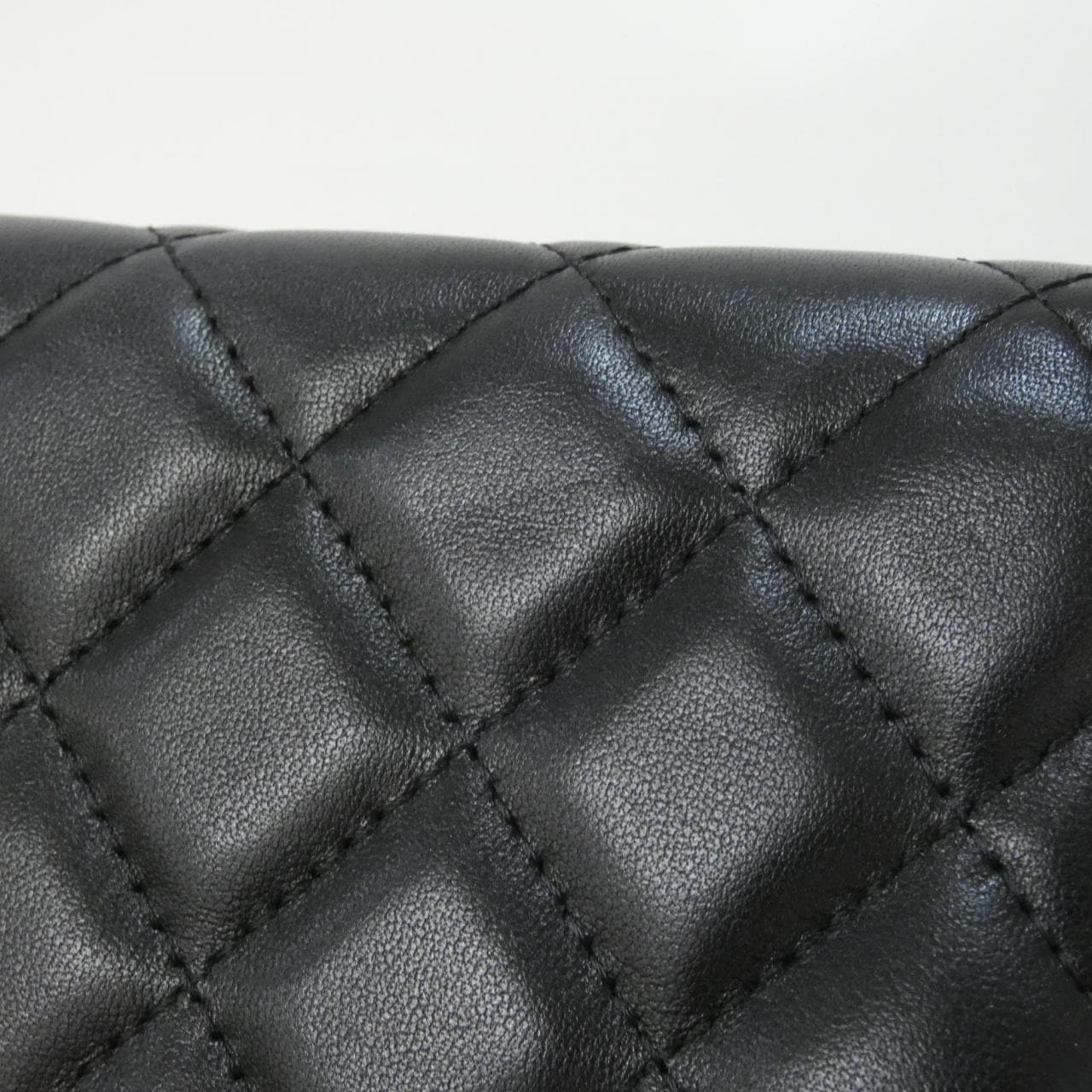 シャネル タイムレスクラシック ライン AP0250 チェーンウォレット