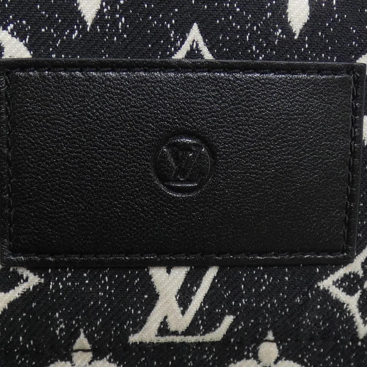 ルイヴィトン LOUIS VUITTON FODS90KJ2 ワンピース