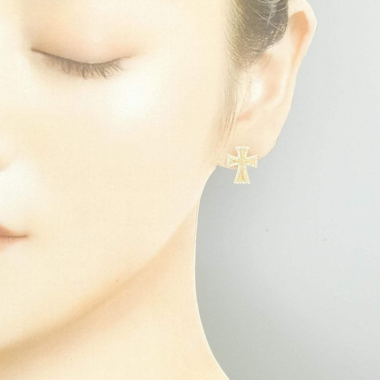 K18YG クロス ダイヤモンド ピアス 0.40CT