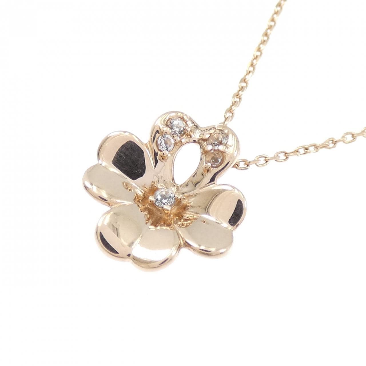 K10PG Clover White Topaz Necklace