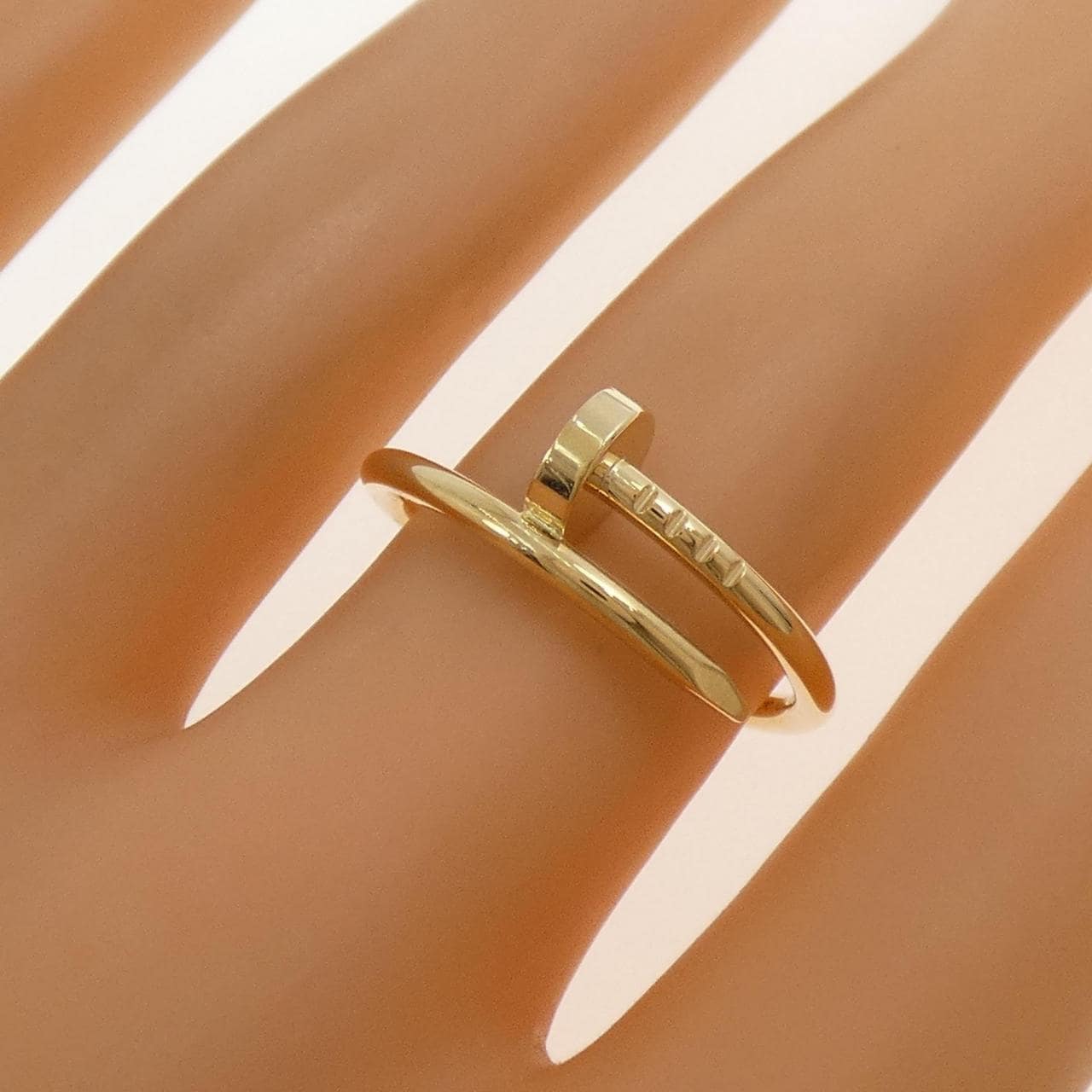 カルティエ ジュスト アン クル スモール リング