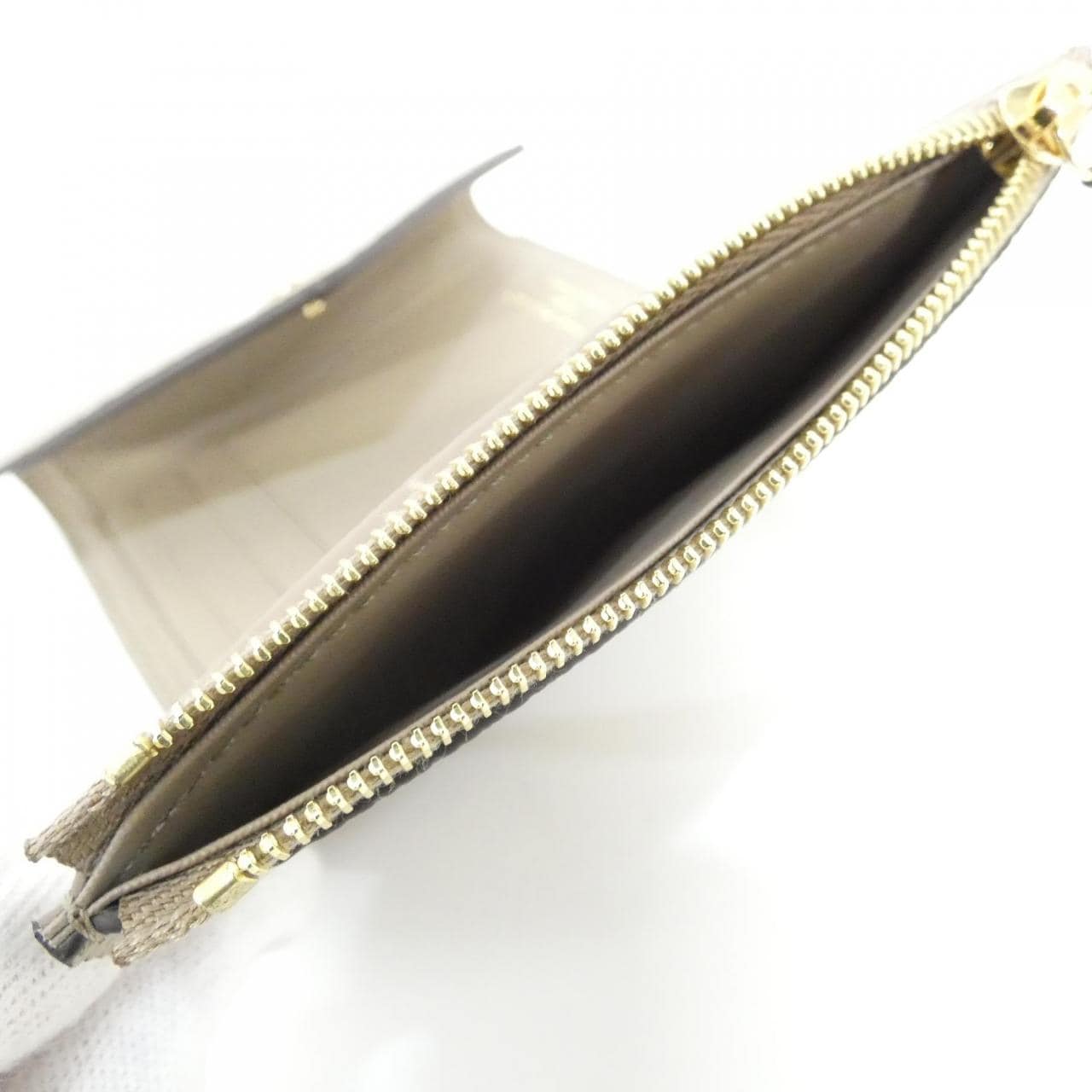 ルイヴィトン バイカラー モノグラム アンプラント ポルトフォイユ ヴィクトリーヌ M81861 財布