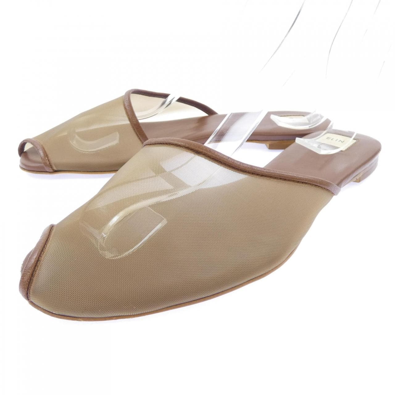 エリン ELIN サンダル