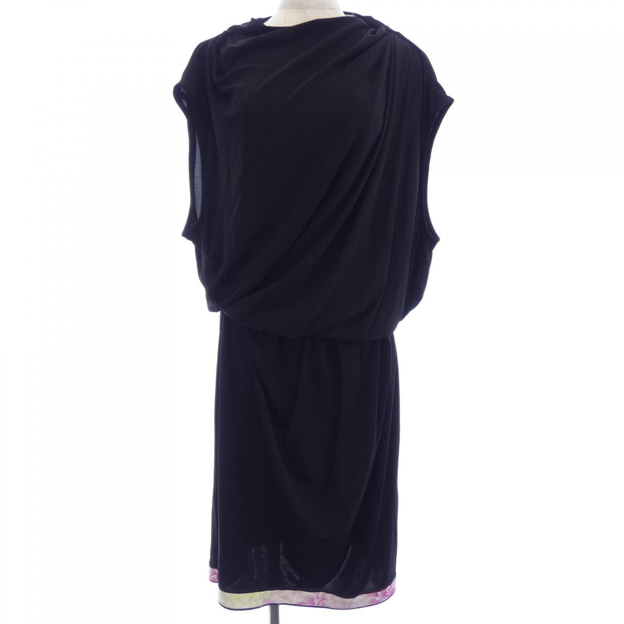 レオナール LEONARD 0490502 ワンピース