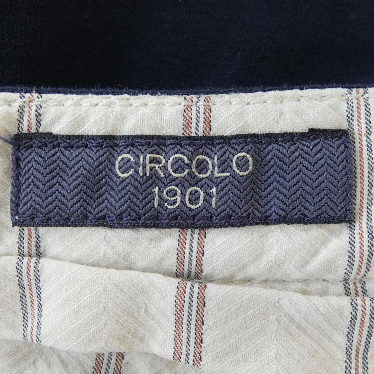 チルコロ 1901 CIRCOLO 1901 パンツ