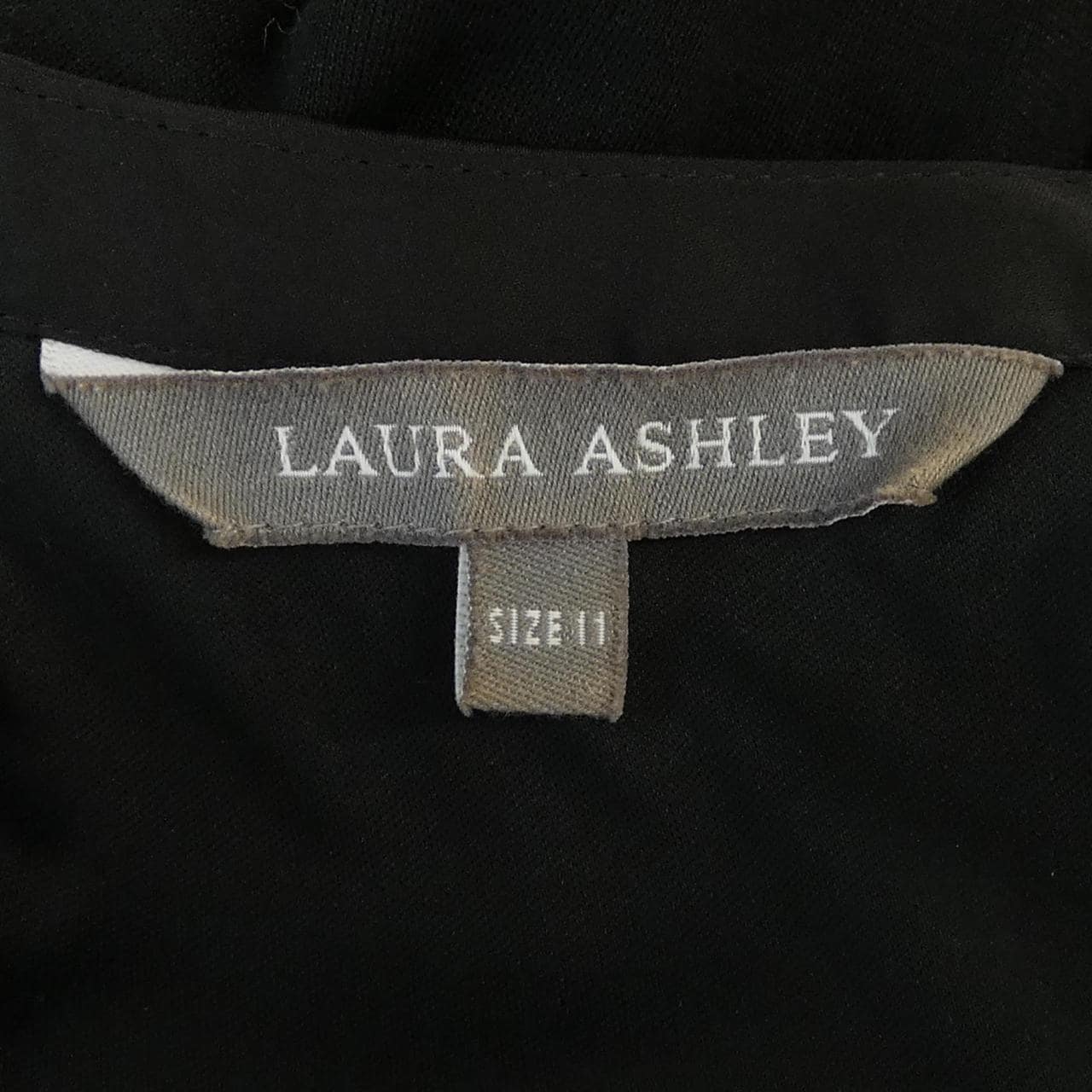 ローラアシュレイ LAURA ASHLEY ワンピース