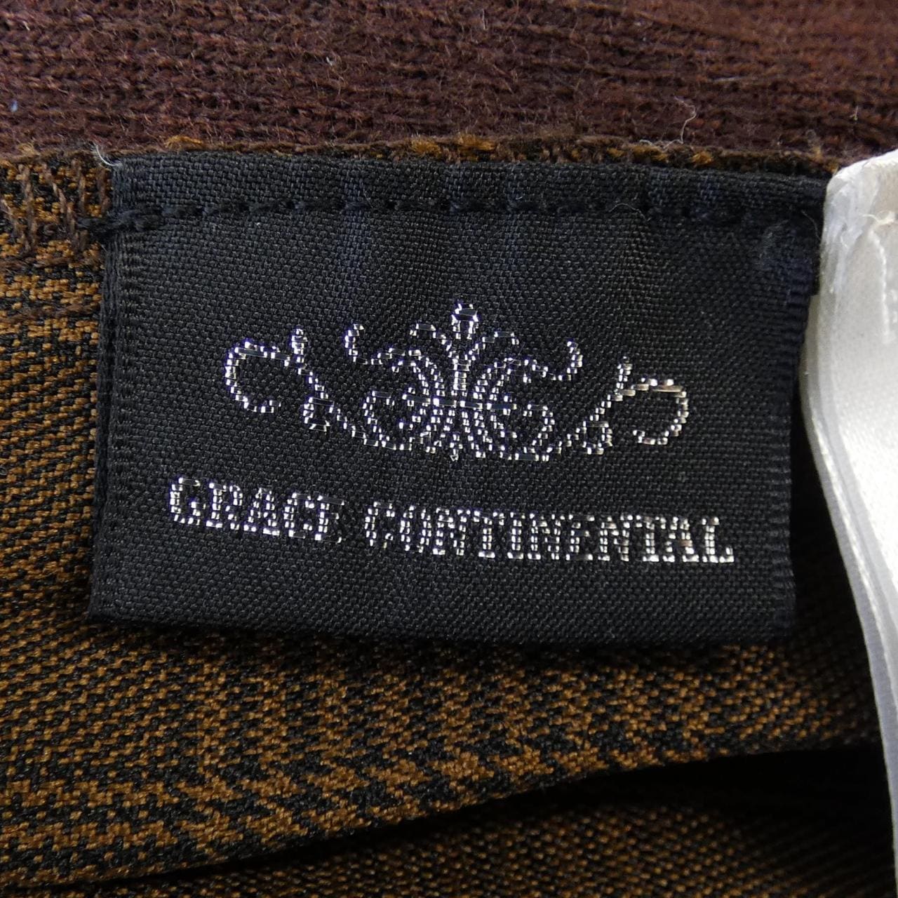 灰色歐陸GRACE CONTINENTAL針織衫