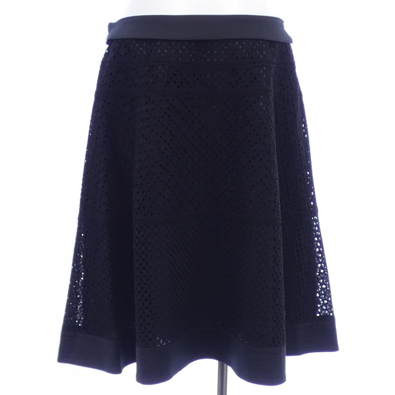 トゥービーシック TO BE CHIC スカート