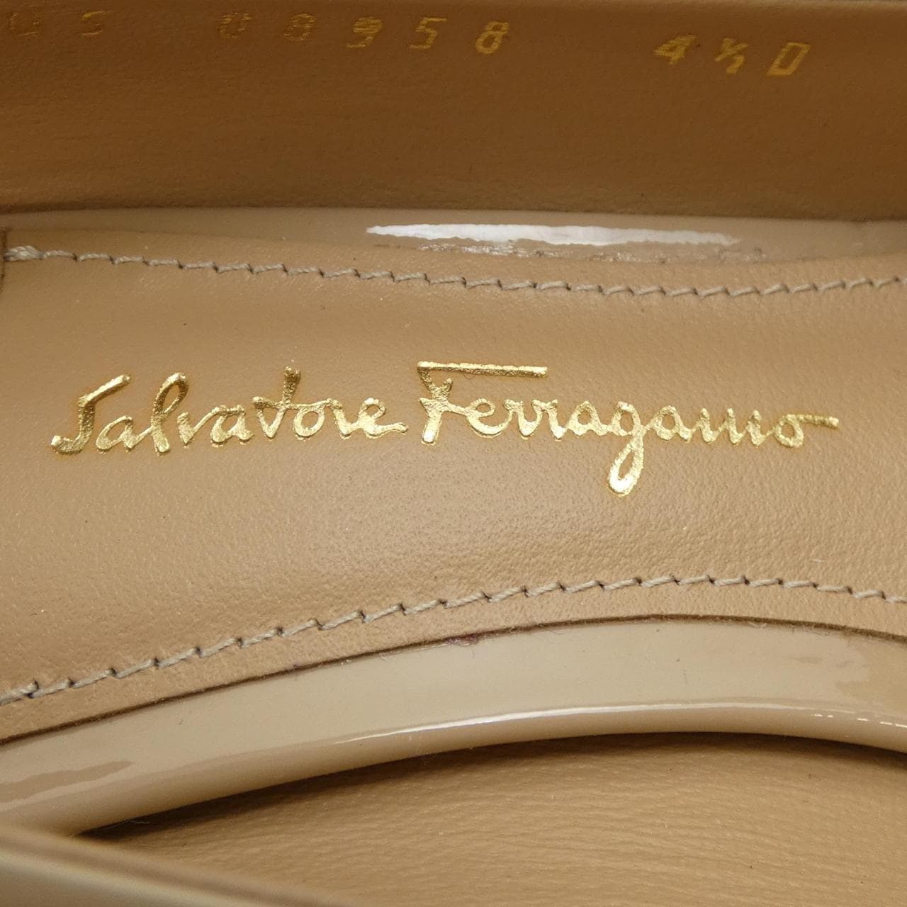 サルヴァトーレフェラガモ SALVATORE FERRAGAMO シューズ