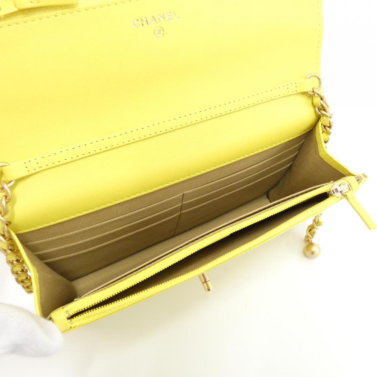 CHANEL AP1450 chain wallet