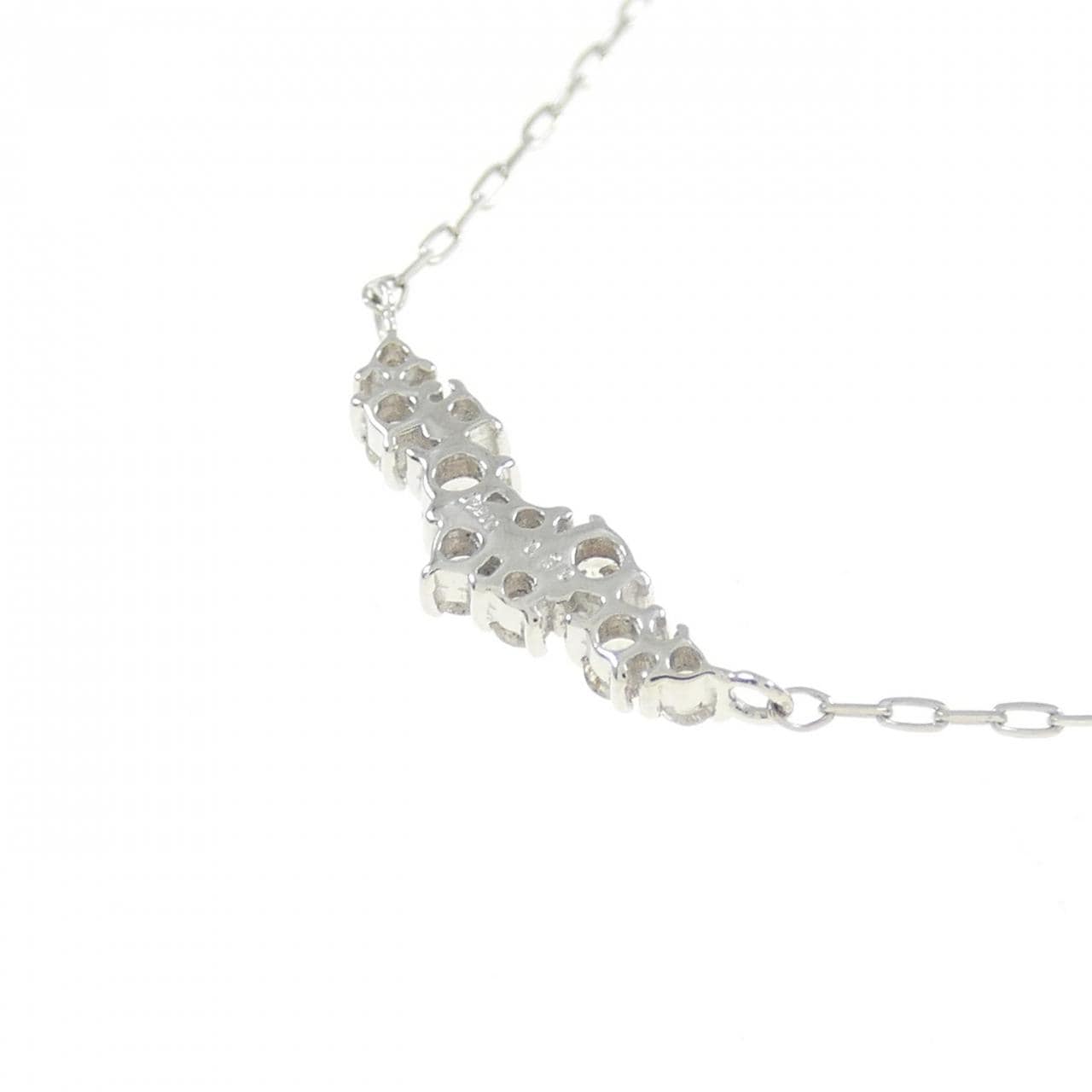 [BRAND NEW] PT Diamond Necklace 0.10CT