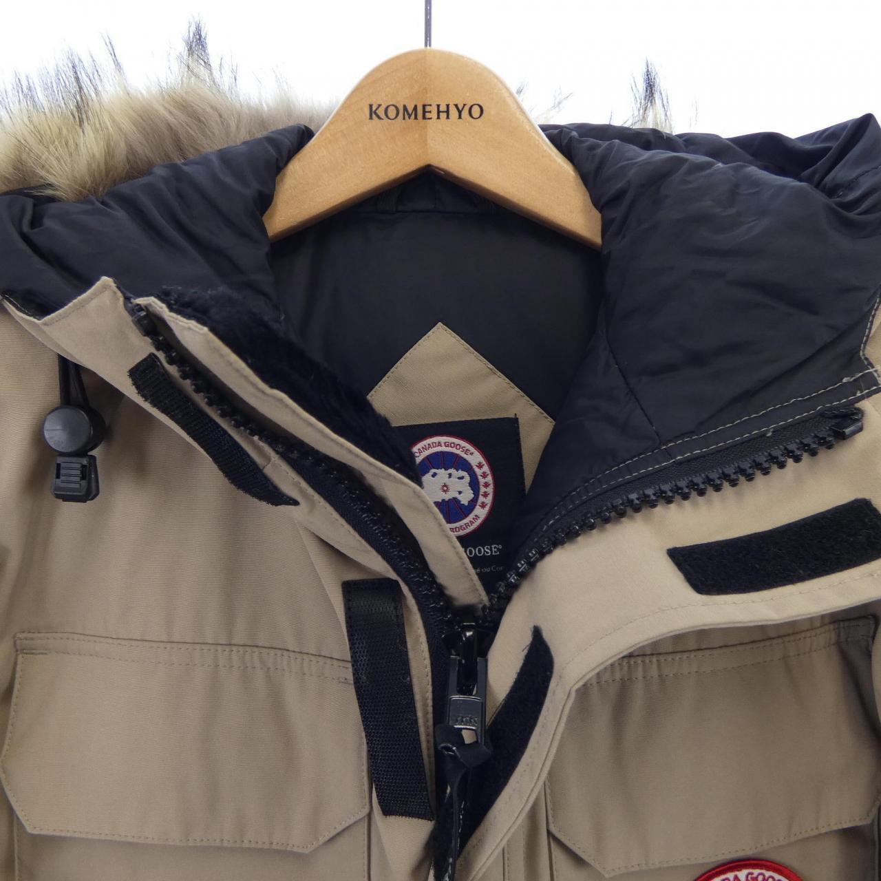 カナダグース CANADA GOOSE ダウンジャケット