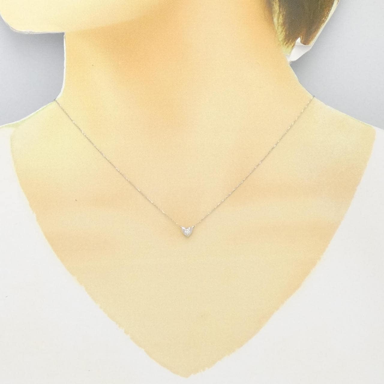 K10WG heart Diamond necklace 0.04CT