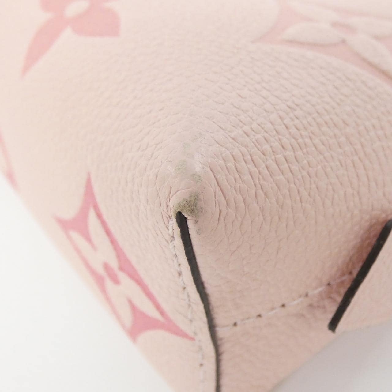 LOUIS VUITTON Monogram Empreinte (By the Pool) 手拿包化妆包 M80502