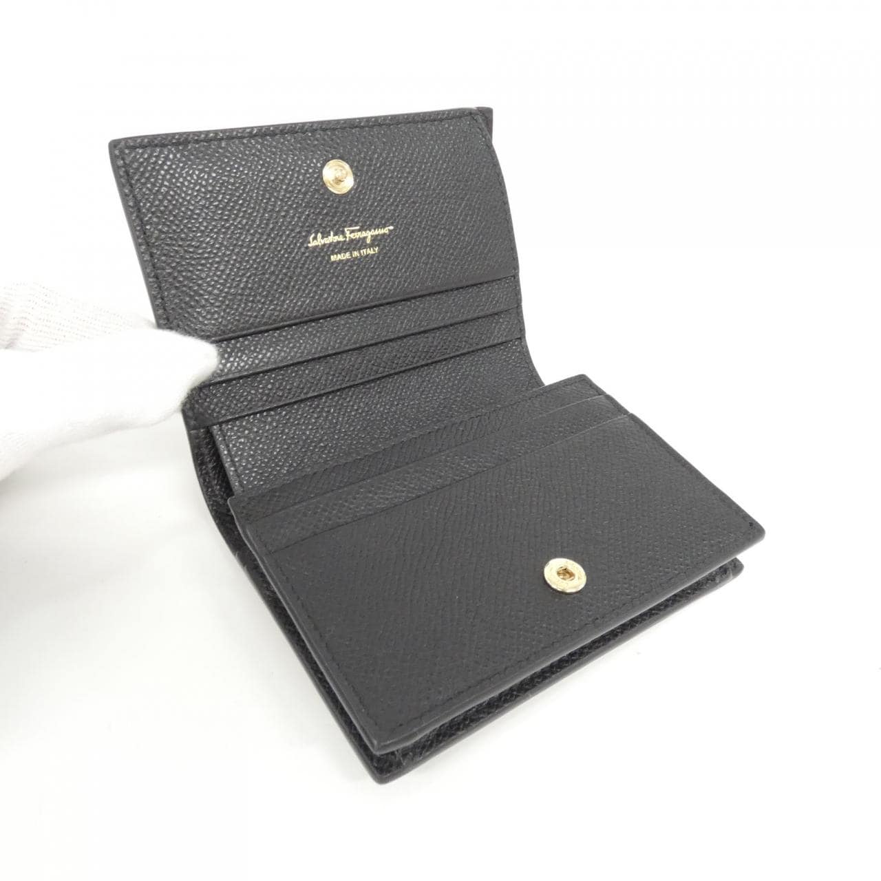 サルヴァトーレフェラガモ NEW VARA 22 D515 財布