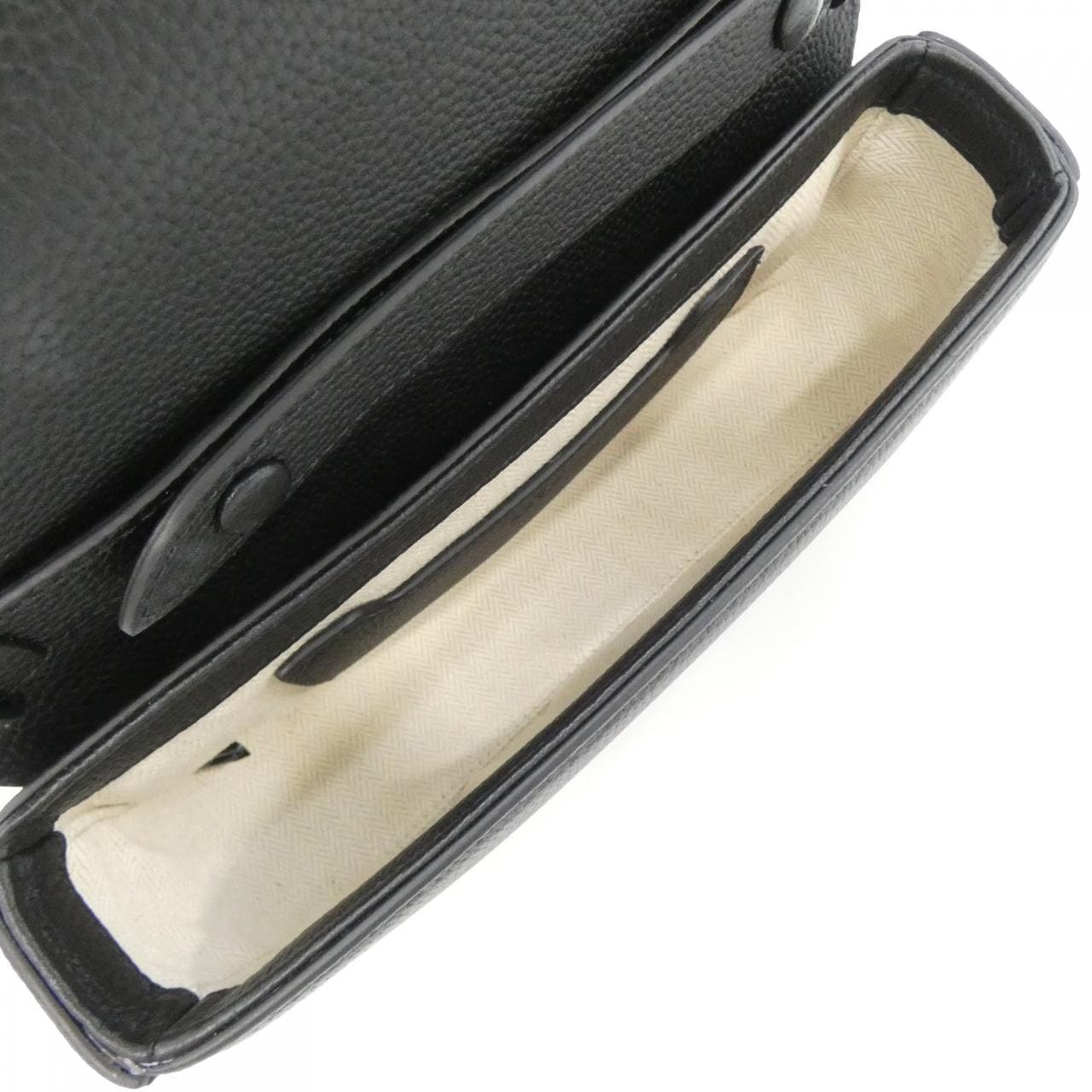 【未使用品】グッチ 821623 AAESU ショルダーバッグ