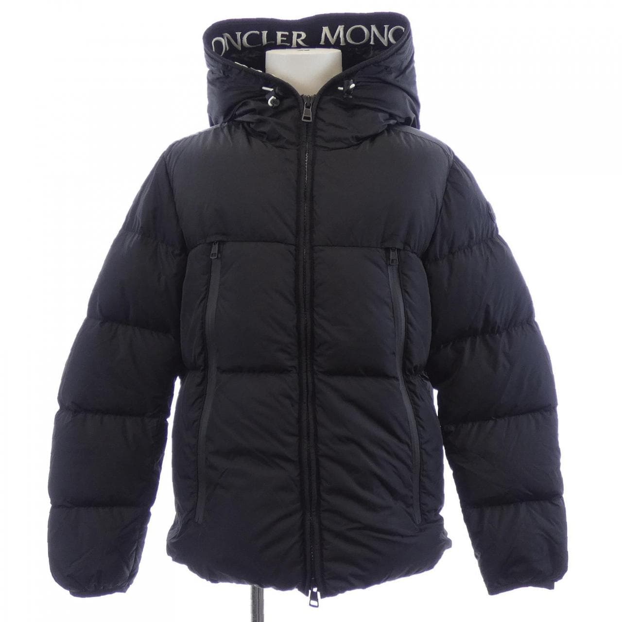 モンクレール MONCLER MONTCLA ダウンジャケット