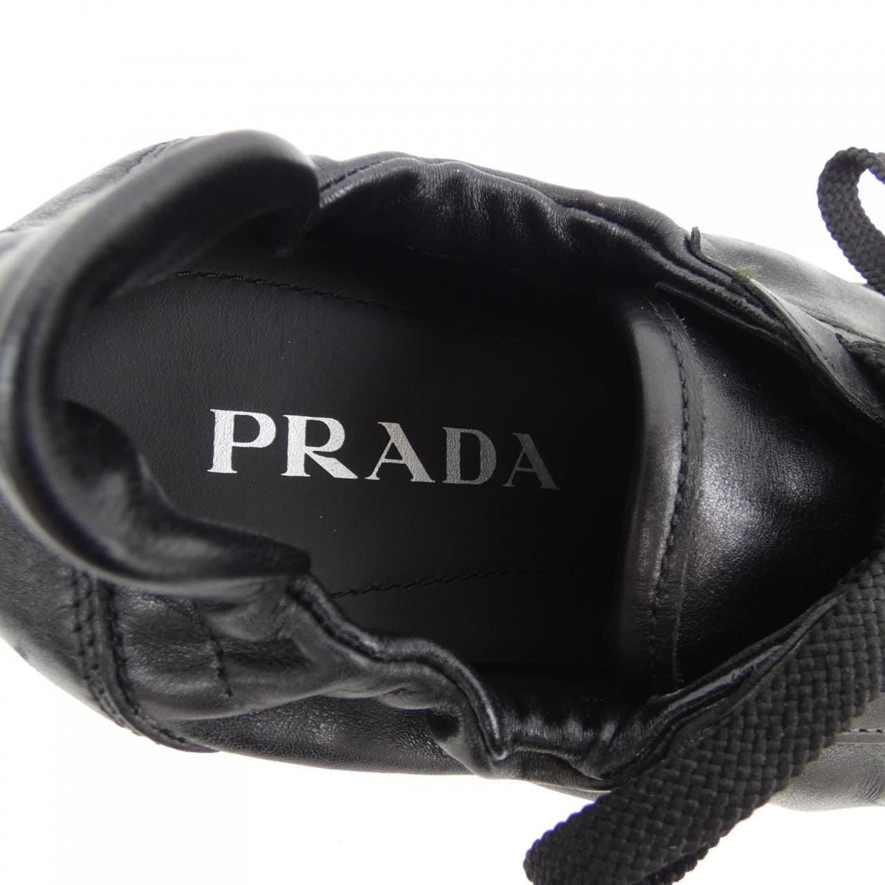 プラダ PRADA スニーカー