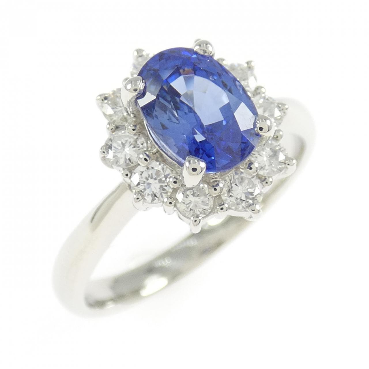 PT900 サファイヤ リング 1.84CT
