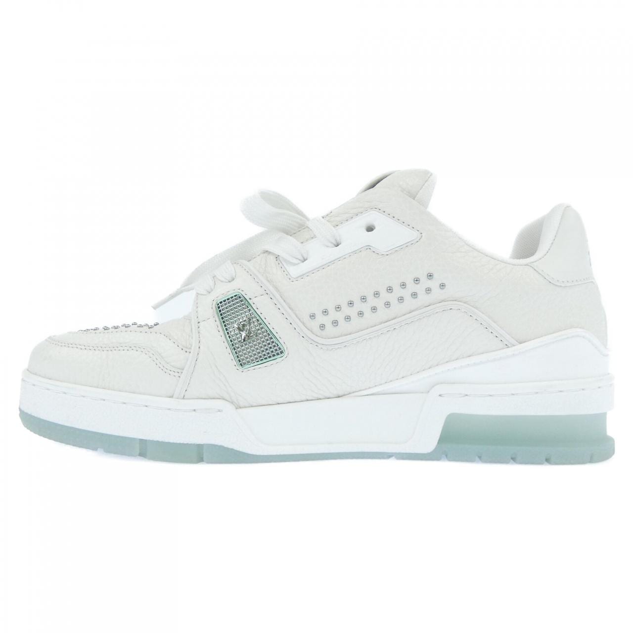 ルイヴィトン LOUIS VUITTON LVトレイナー　スタッズ スニーカー