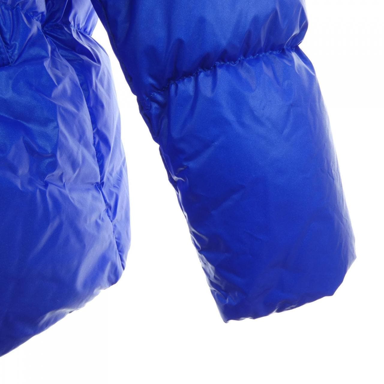 MONCLER DAMAVAND 羽绒服