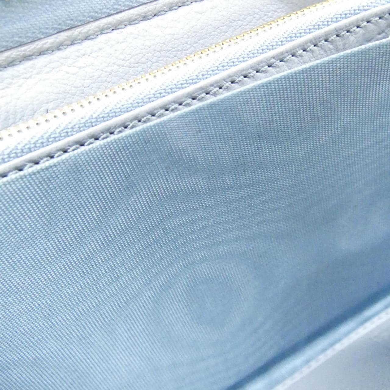 グッチ 701488 UYMFG 財布