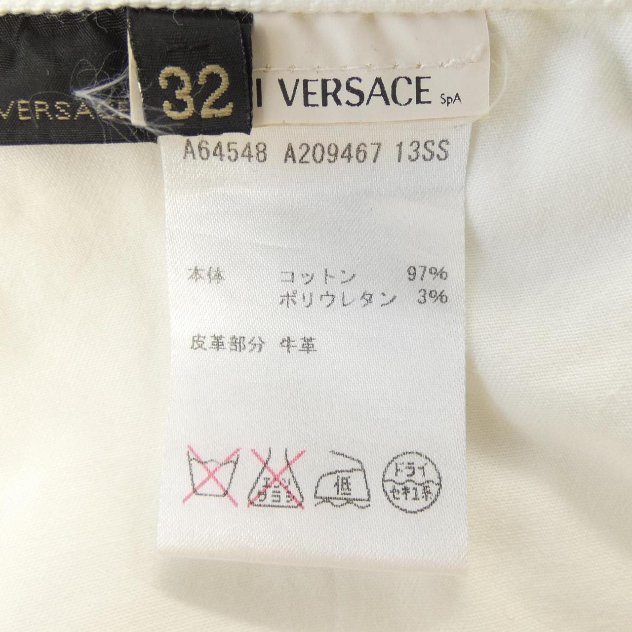 ヴェルサーチェ VERSACE A64548 ジーンズ