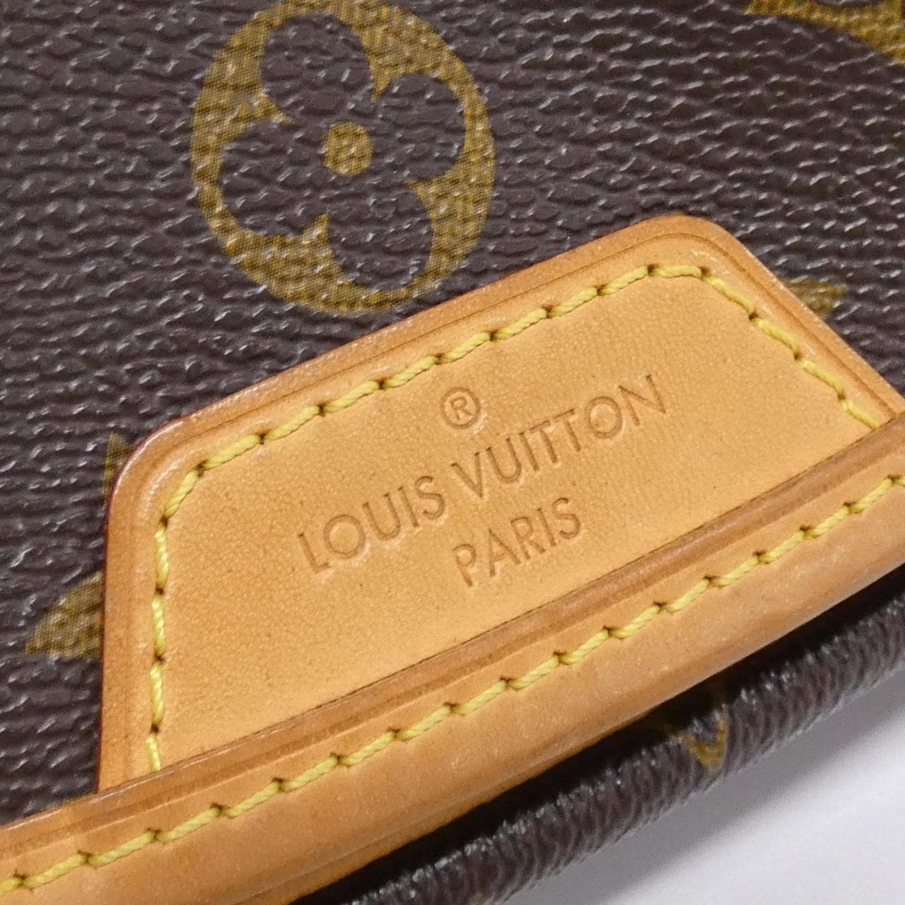 LOUIS VUITTON Monogram Menilmontant PM M40474 單肩包