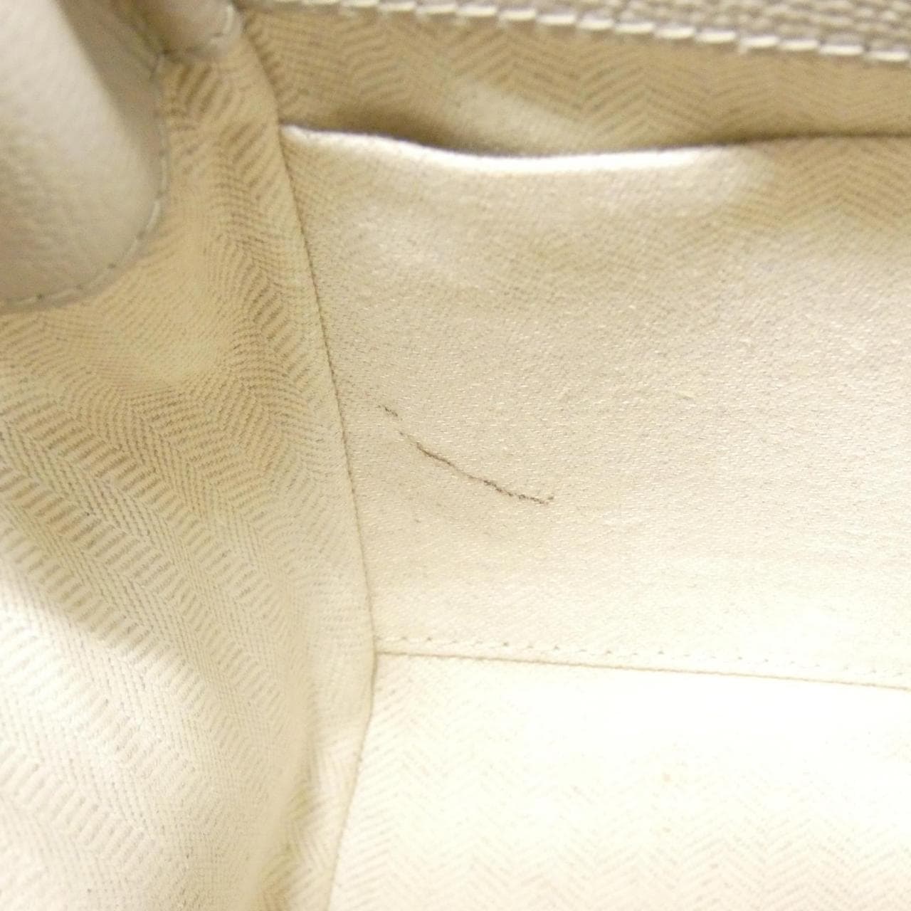 ロエベ ハンモック ドローストリング ミニ A538V07X10 ショルダーバッグ