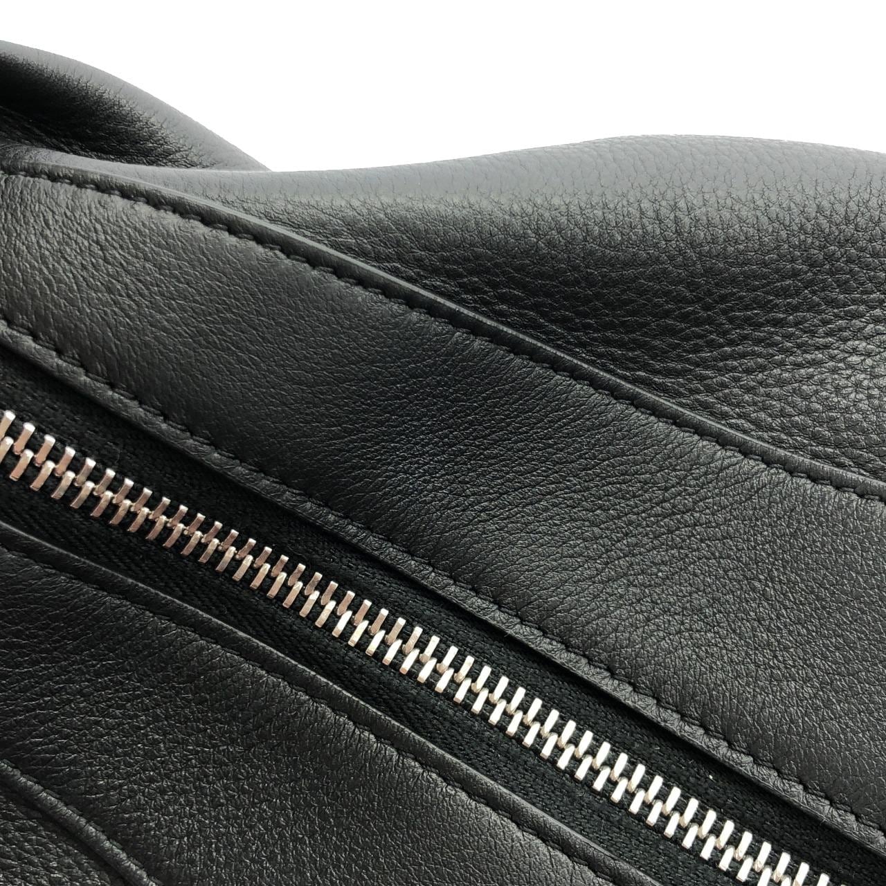 セリーヌ ラージ ストラップ ロミー 111773DPJ ショルダーバッグ