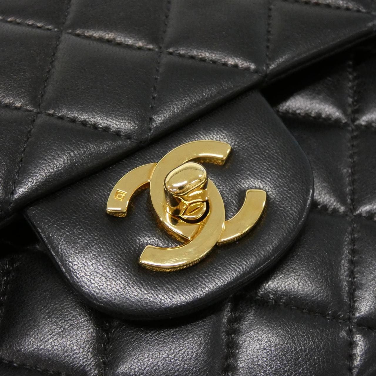 シャネル 1113 ショルダーバッグ