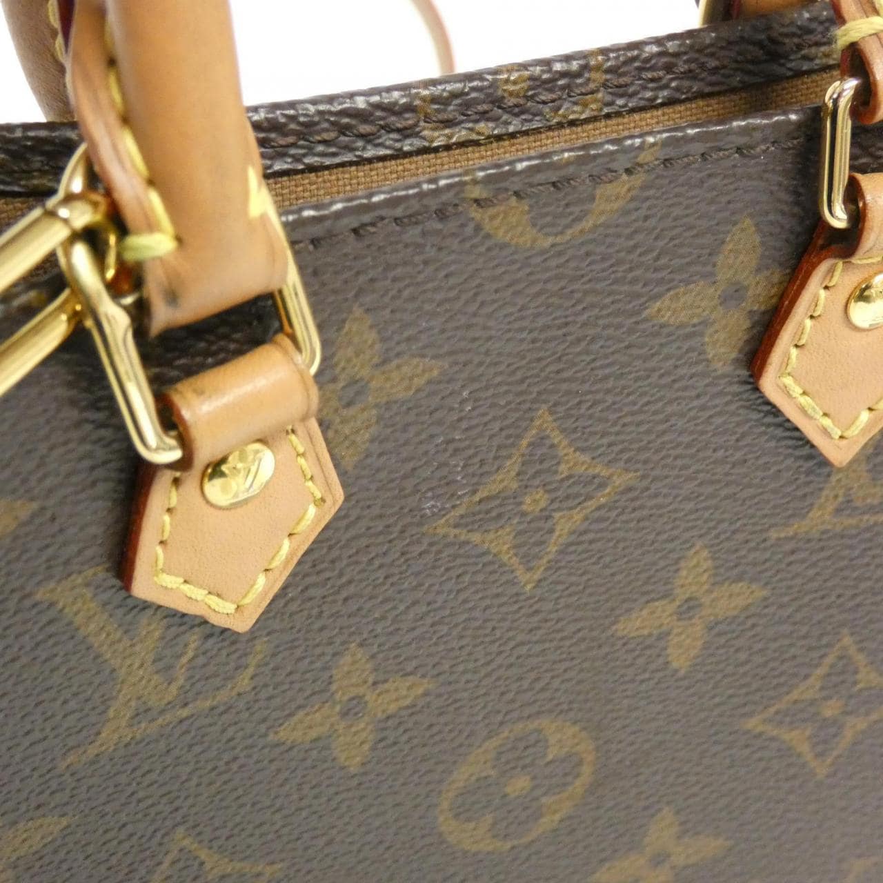 LOUIS VUITTON Monogram Petite Sac Plat M69442 包