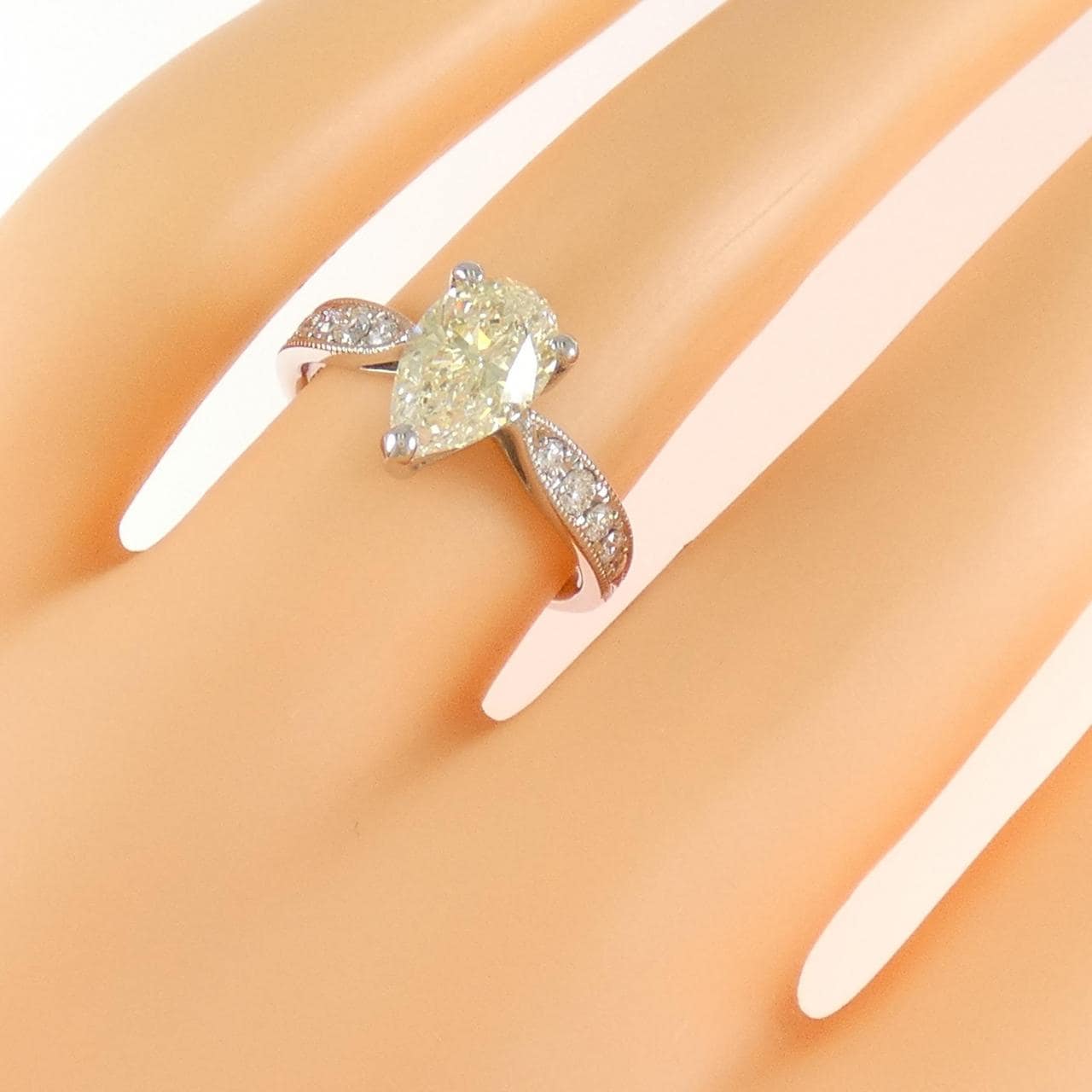 【リメイク】PT900 ダイヤモンド リング 1.556CT VLY VS2 ペアシェイプ