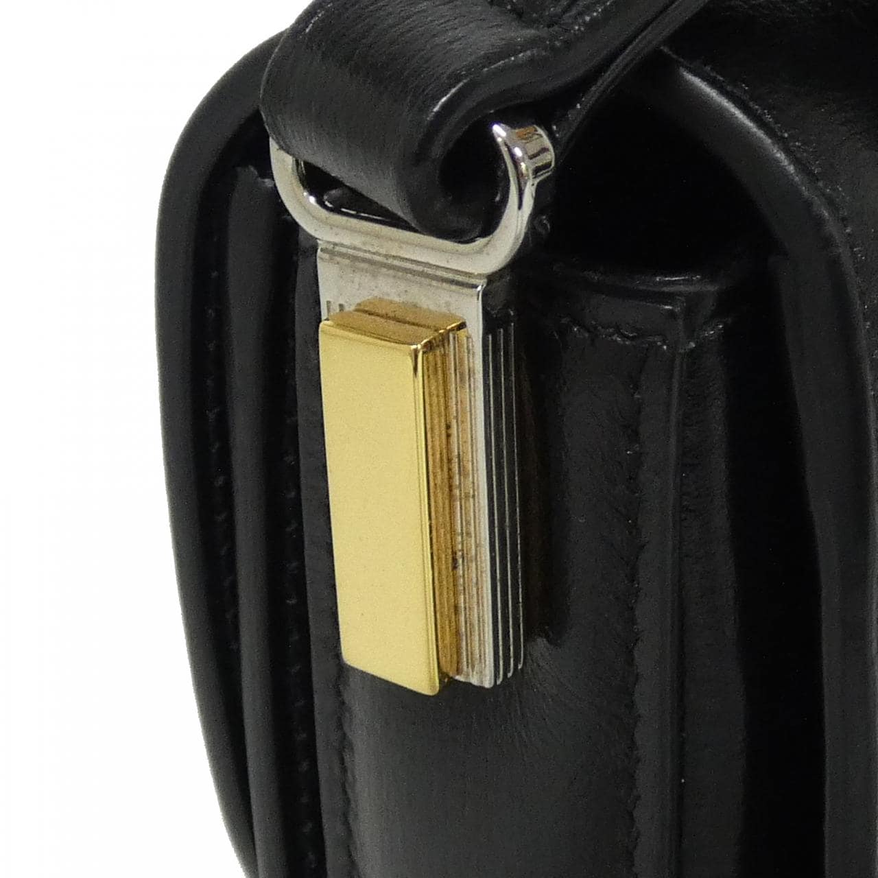 グッチ SYLVIE 615965 ショルダーバッグ