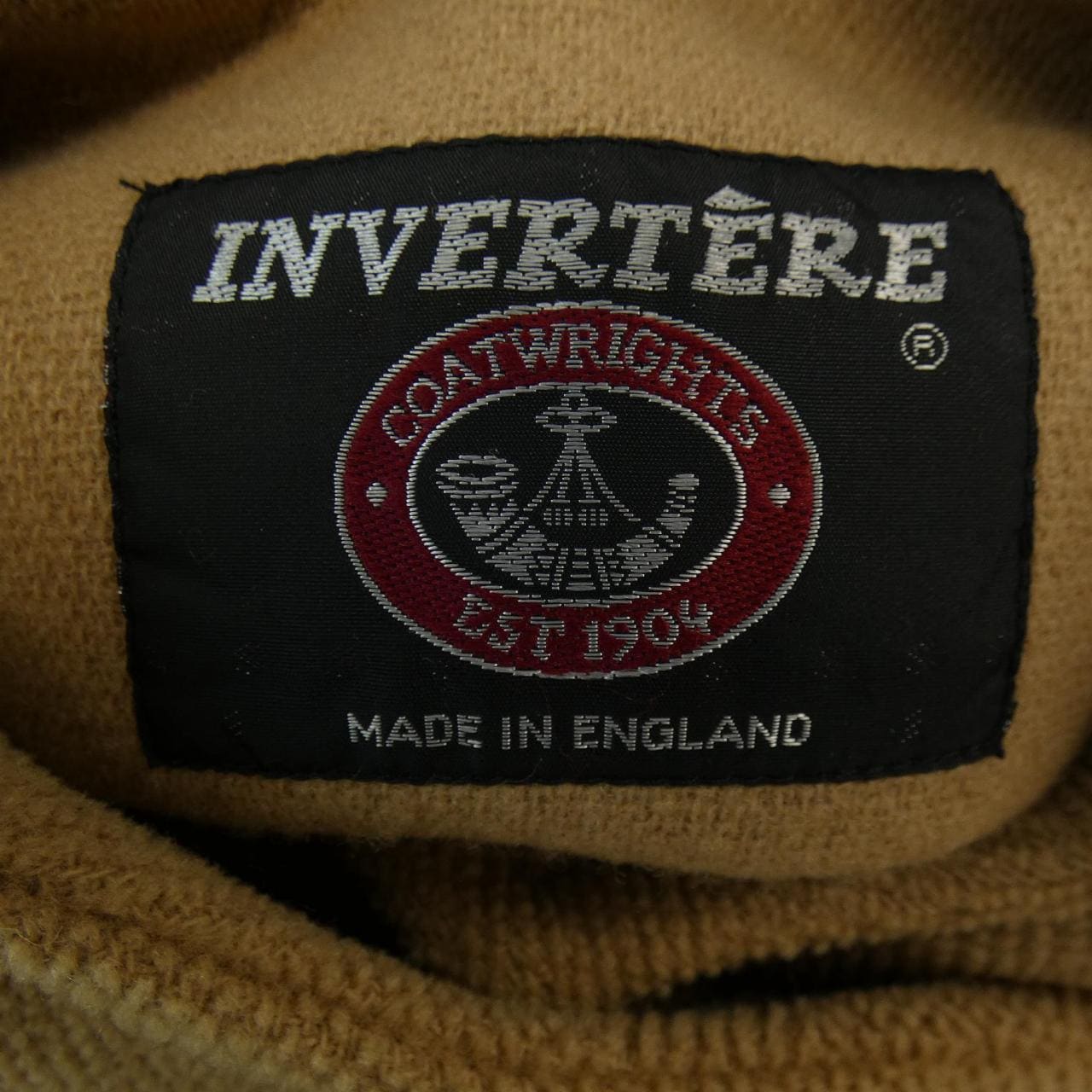 インヴァーティア INVERTERE コート