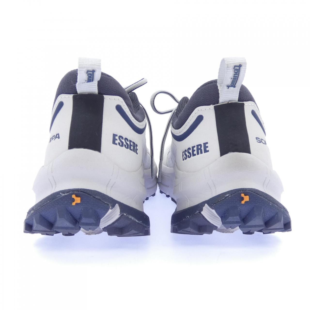 ヘルノ Herno スニーカー