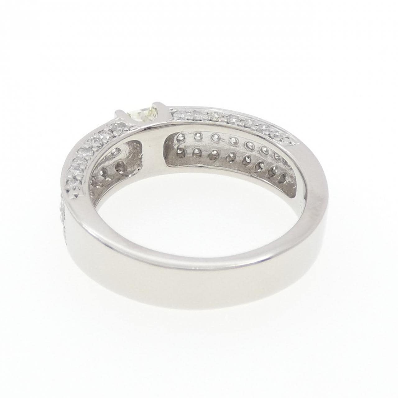 PT900 ダイヤモンド リング 0.385CT