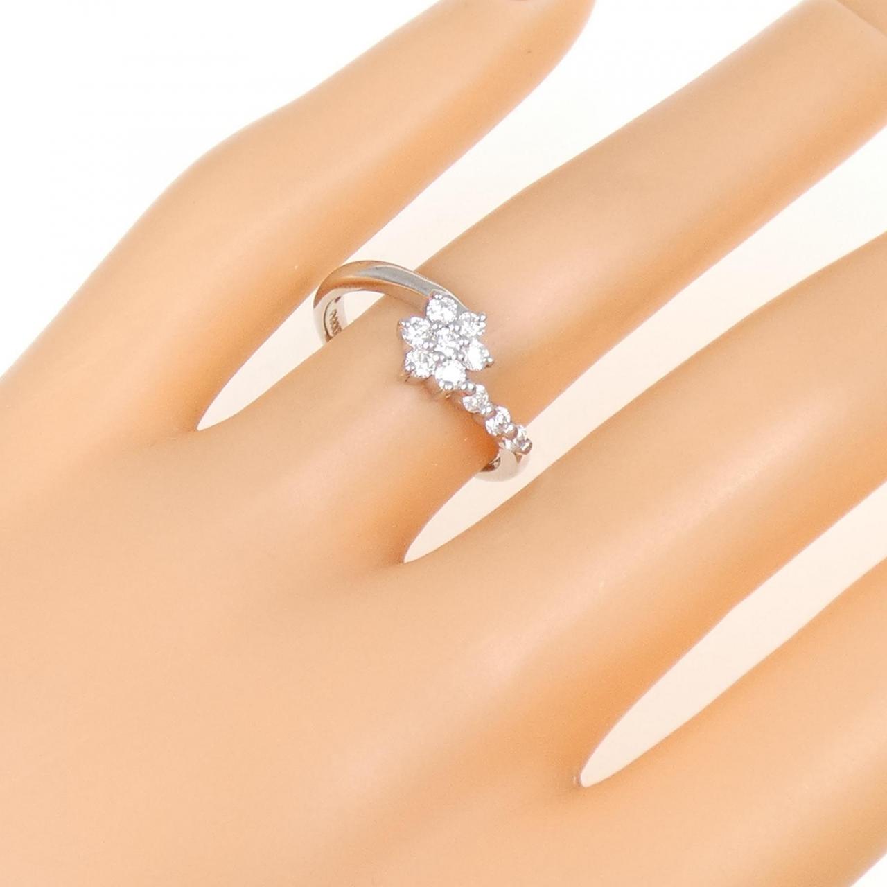 PT フラワー ダイヤモンド リング 0.32CT
