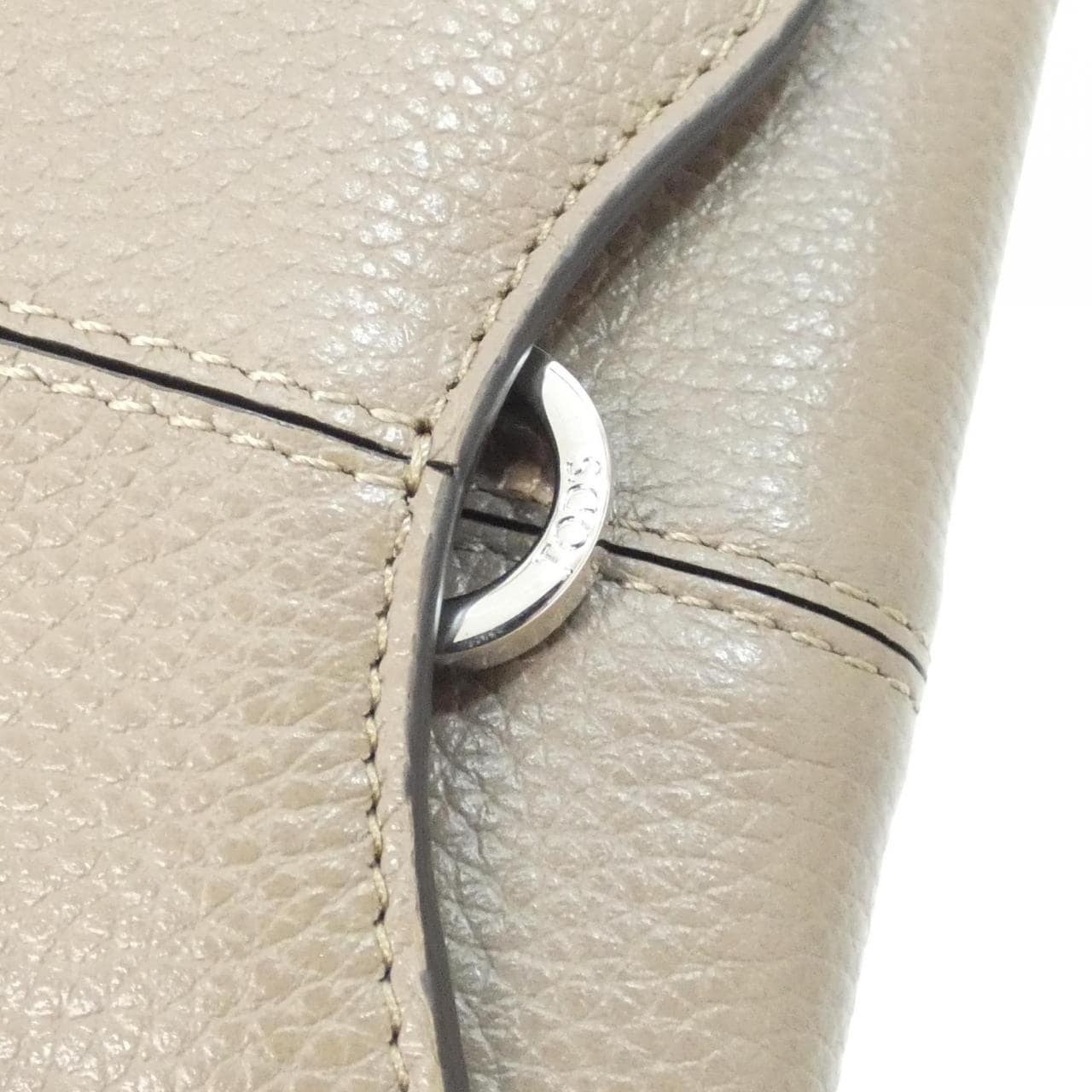 【新品】トッズ XAWDBNB2000XSOC413 財布