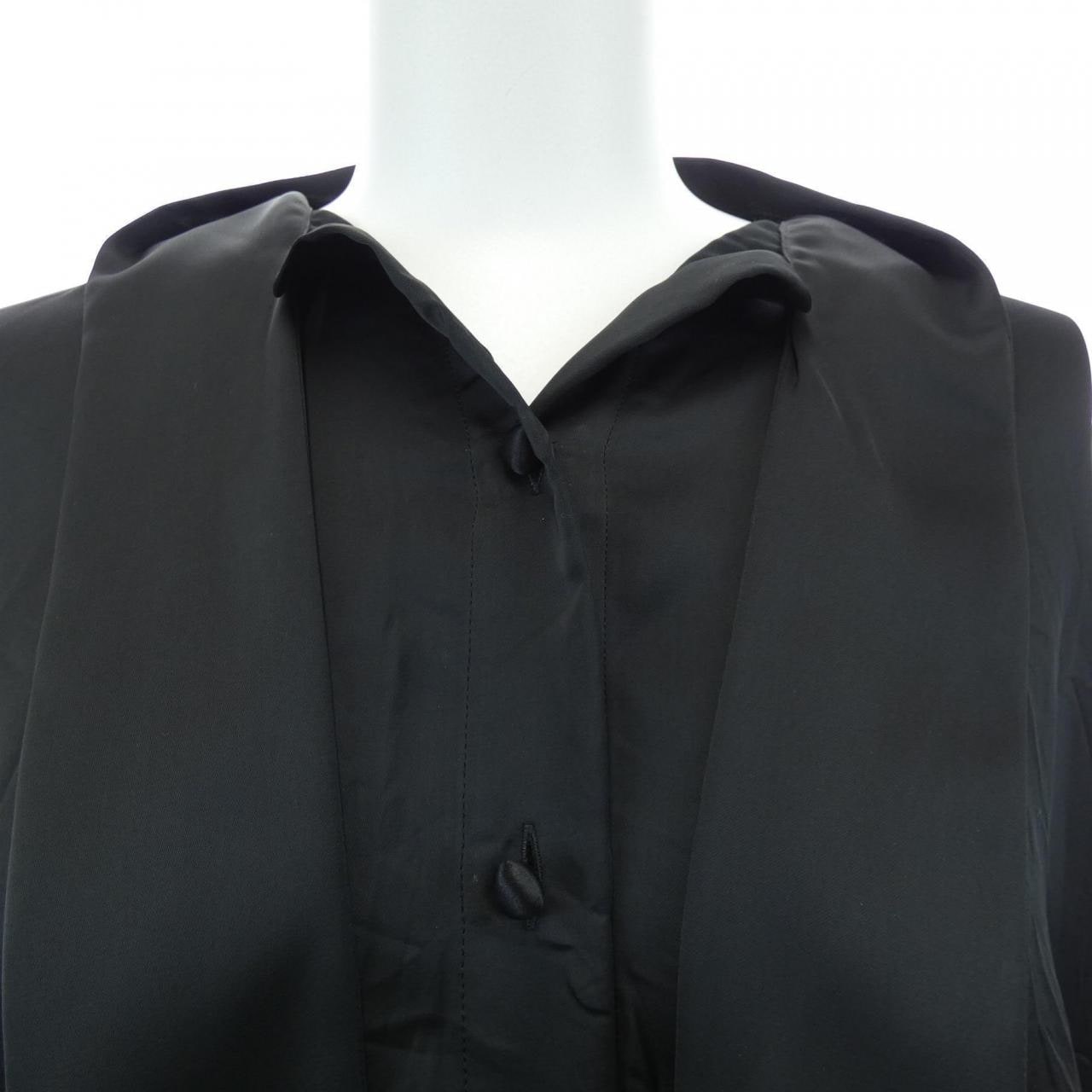 バレンシアガ BALENCIAGA GARDE-ROBE 814139 TKN01 シャツ