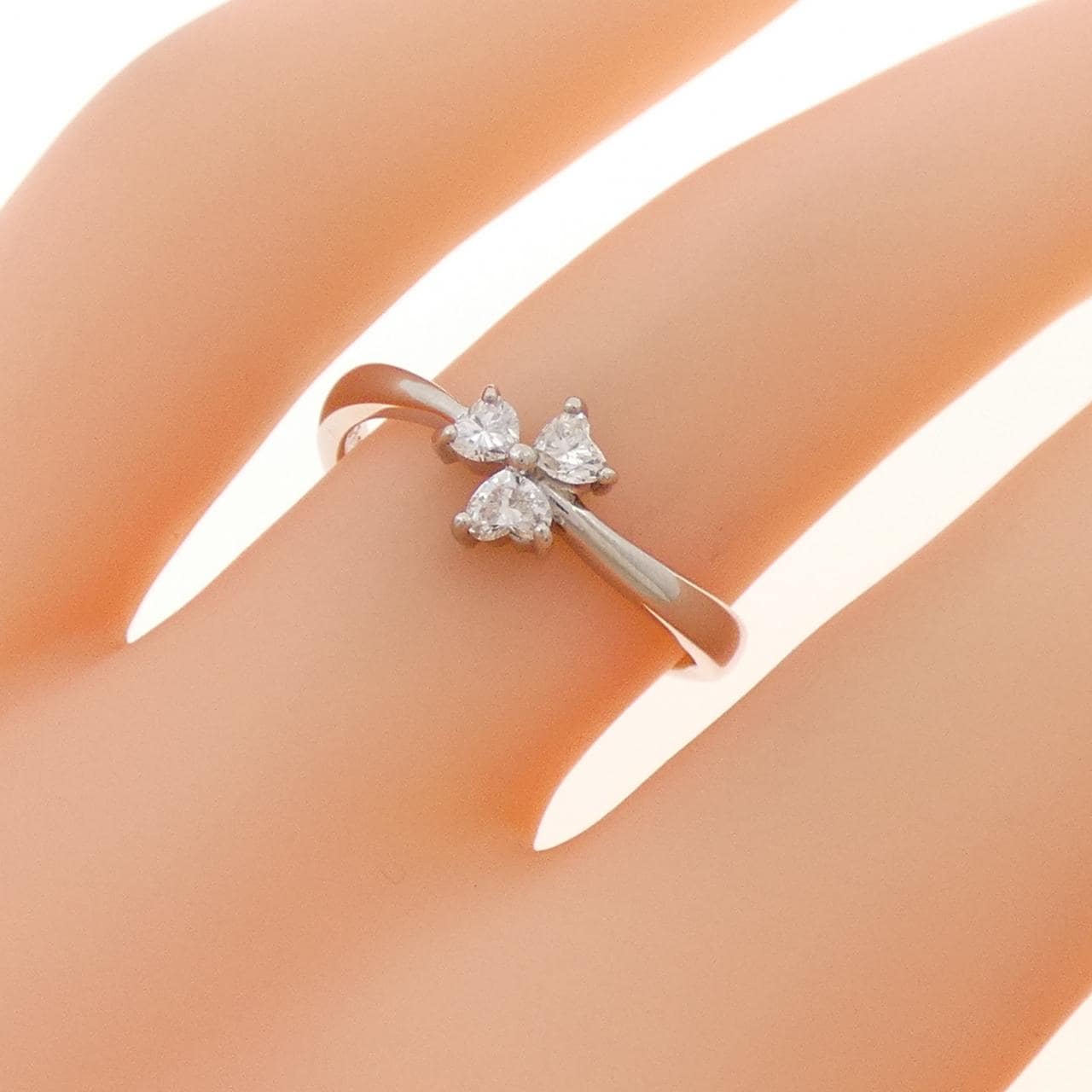 PT900 フラワー×ハート イヤモンド リング 0.20CT