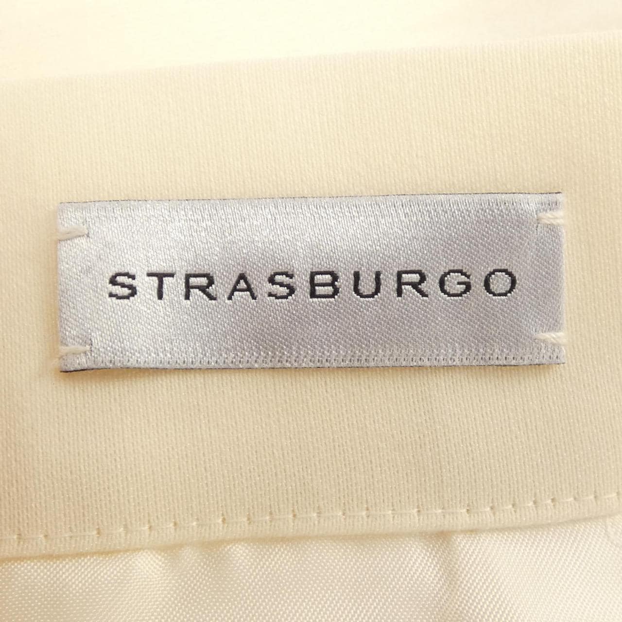 ストラスブルゴ STRASBURGO スカート