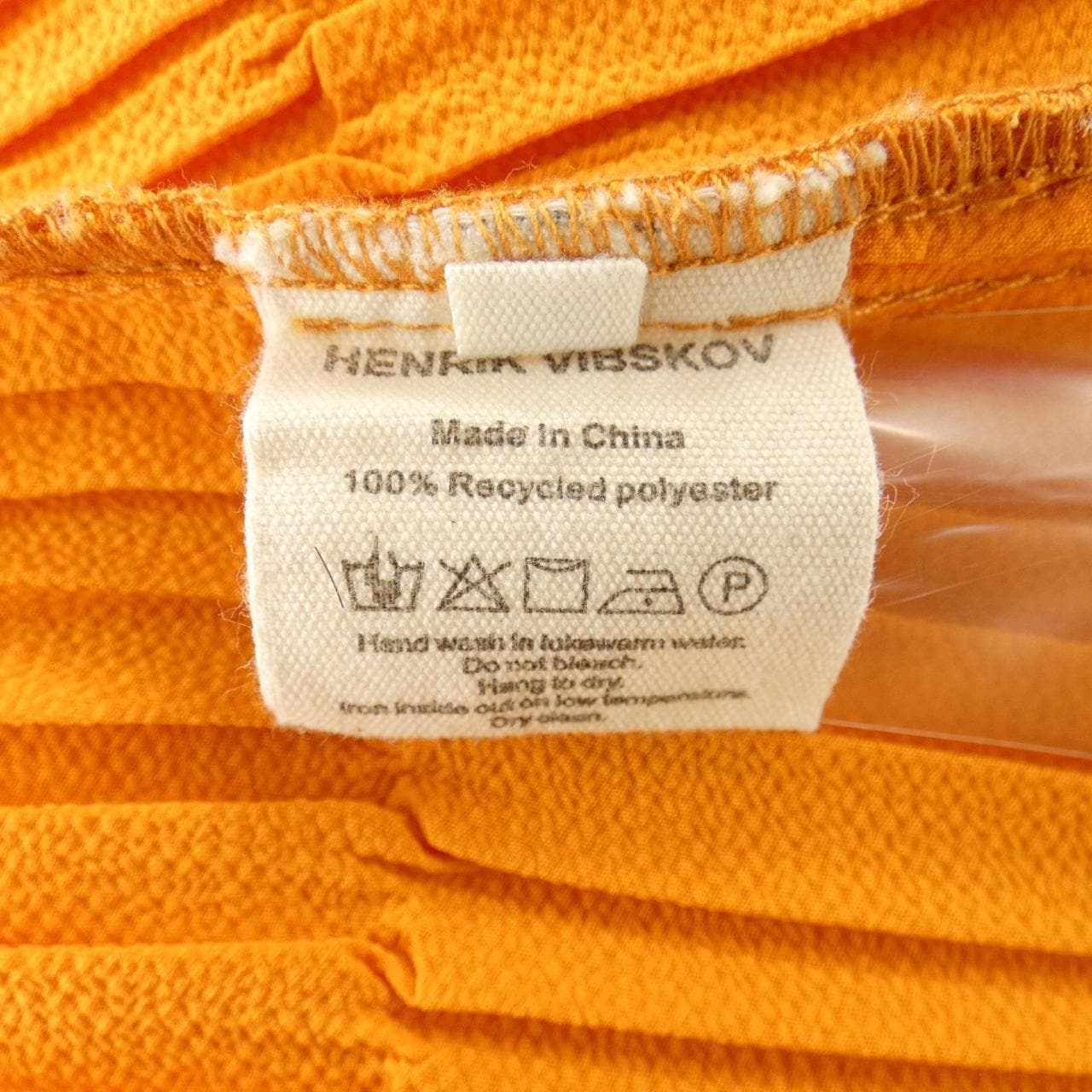 ヘンリックヴィブスコフ HENRIK VIBSKOV トップス