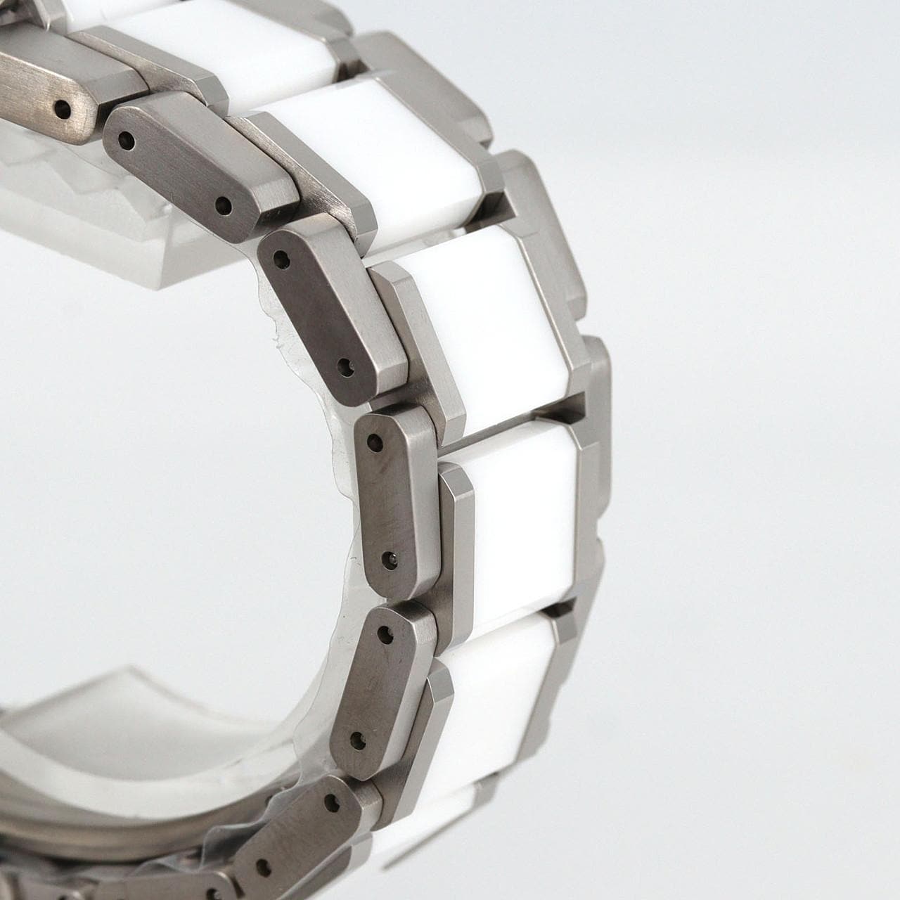 セイコー アストロン GPS 電波時計 LIMITED 5X83-0AN0-1/SBXC173 TIxセラミック ソーラークォーツ