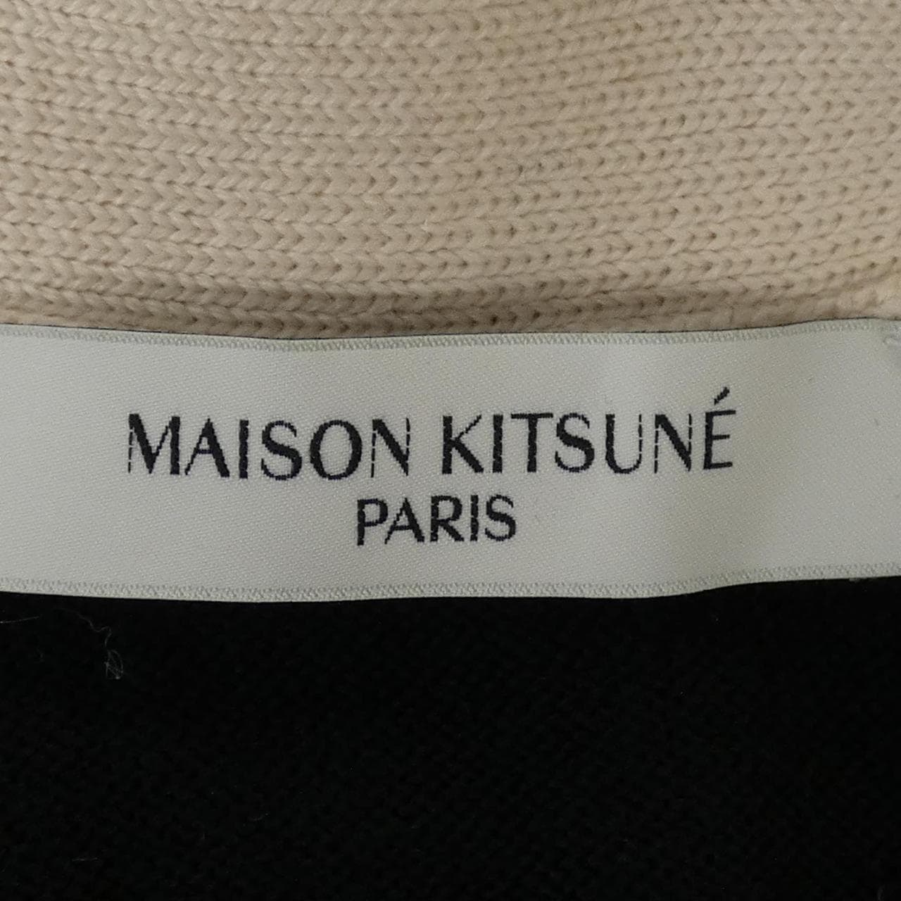メゾンキツネ MAISON KITSUNE HU00542KT1036 ニット