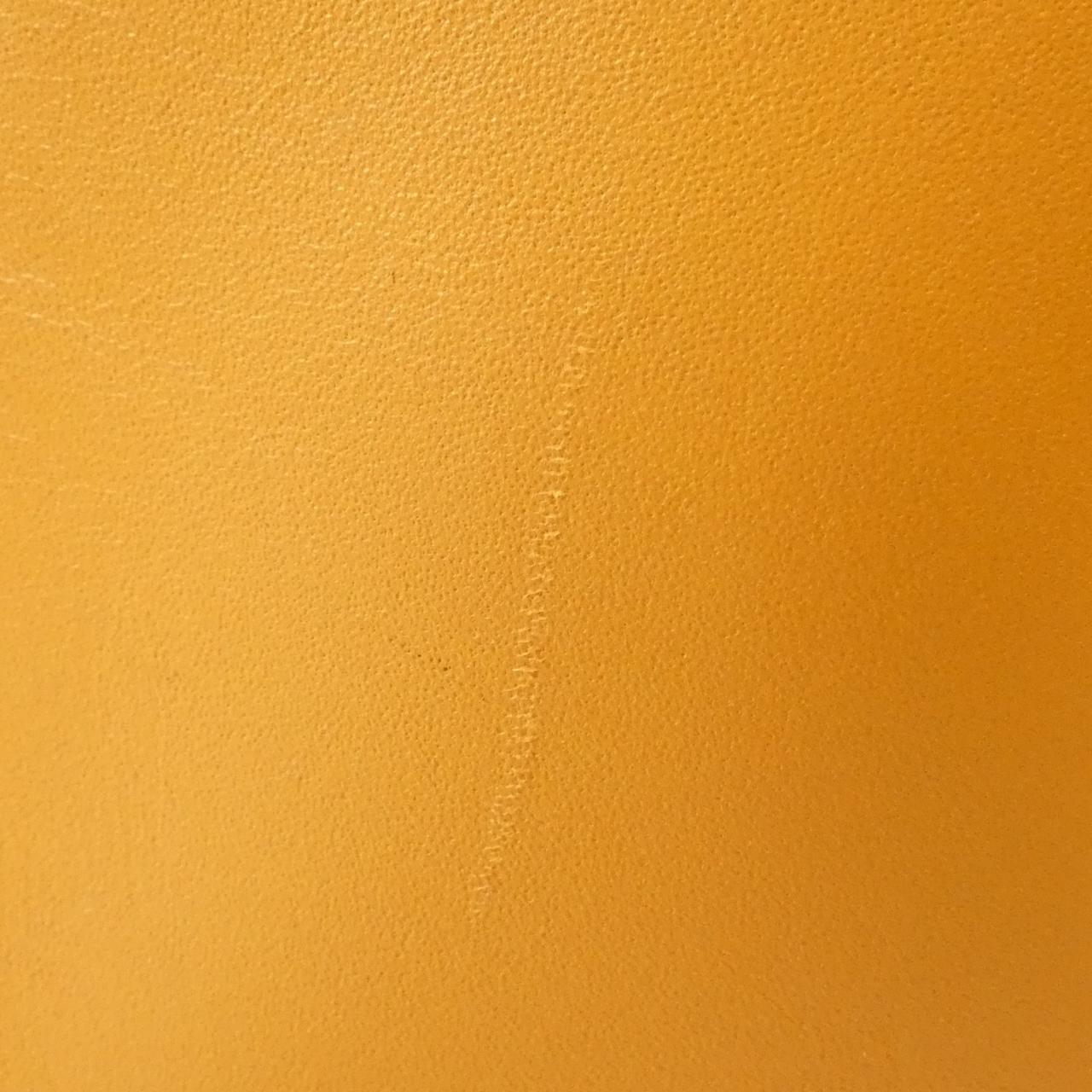 フェンディ ピーカブー 8BN226 Q4J バッグ