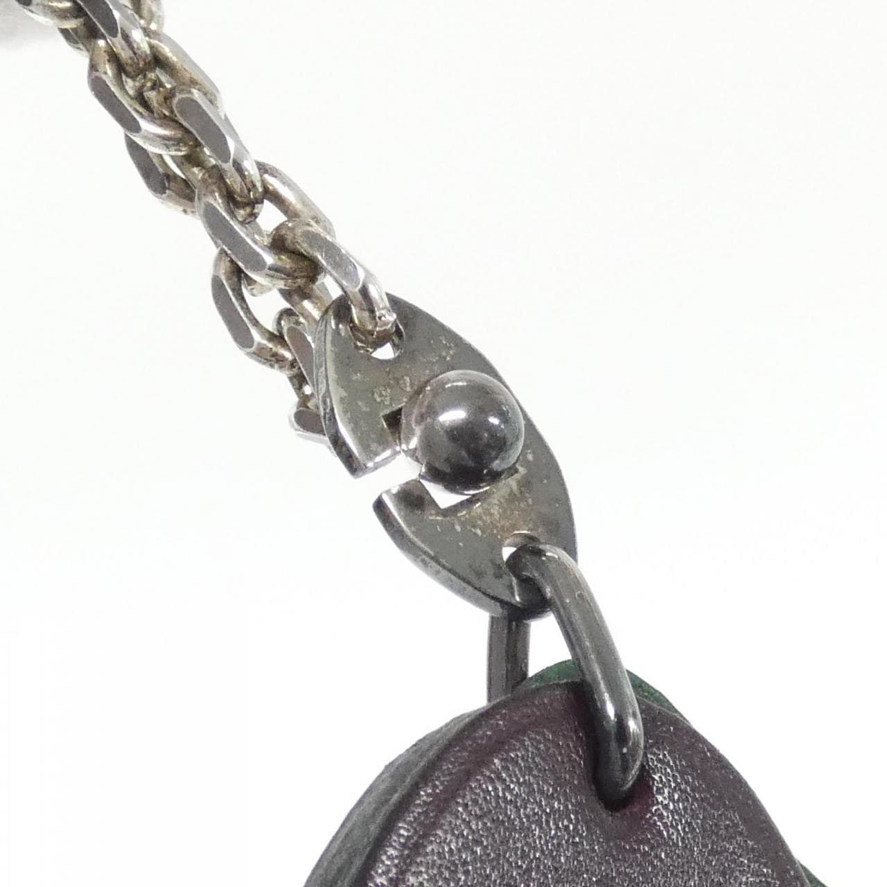 エルメス PRUNE フルーツ ポルト クレ 027894CA キーホルダー