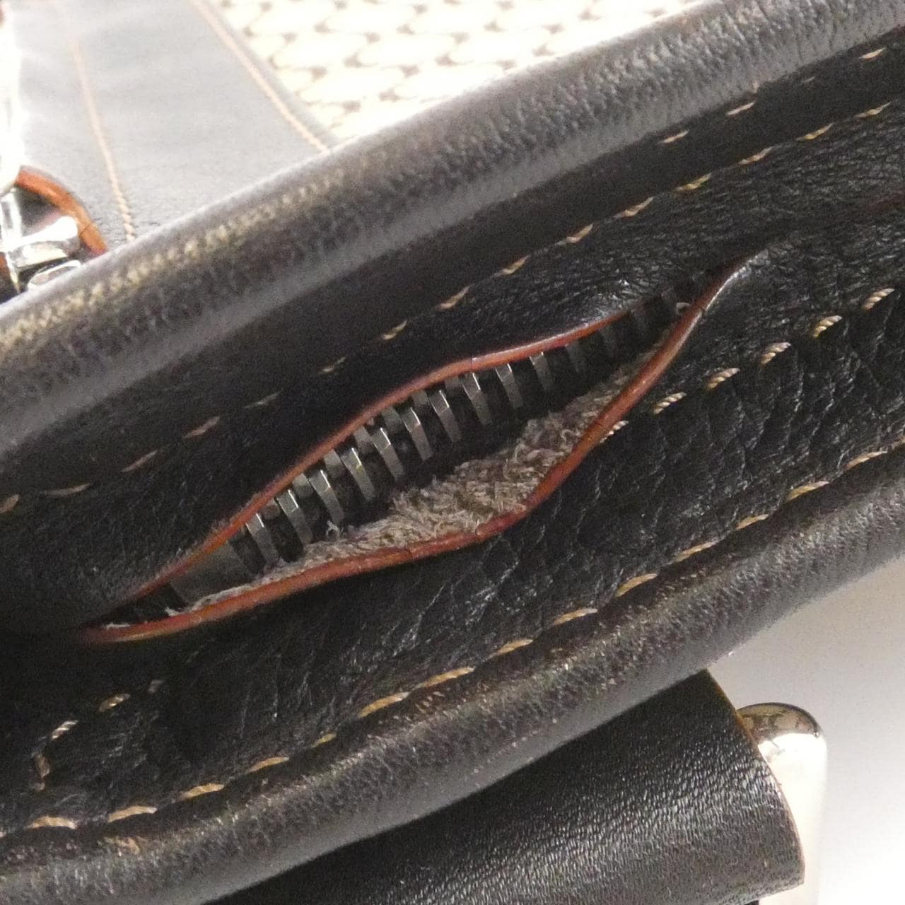 CELINE 157112JBU单肩包