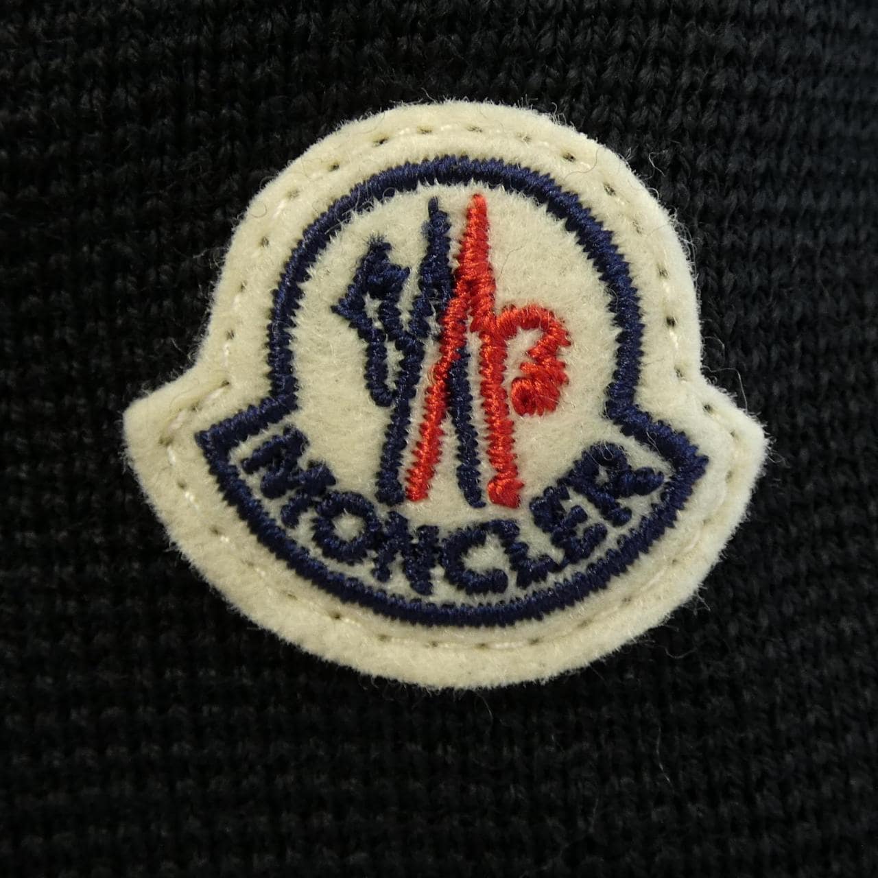 【新品】モンクレール MONCLER 20919B50700 ダウンジャケット